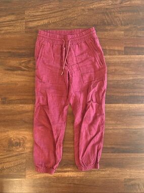 Athleta Women’s Berry Pull-On Jogger Pants